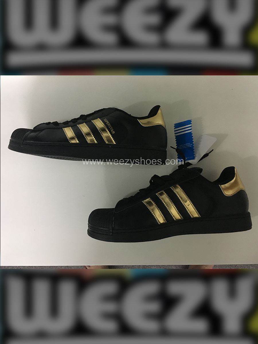 Adidas Superstar (Black/Gold)