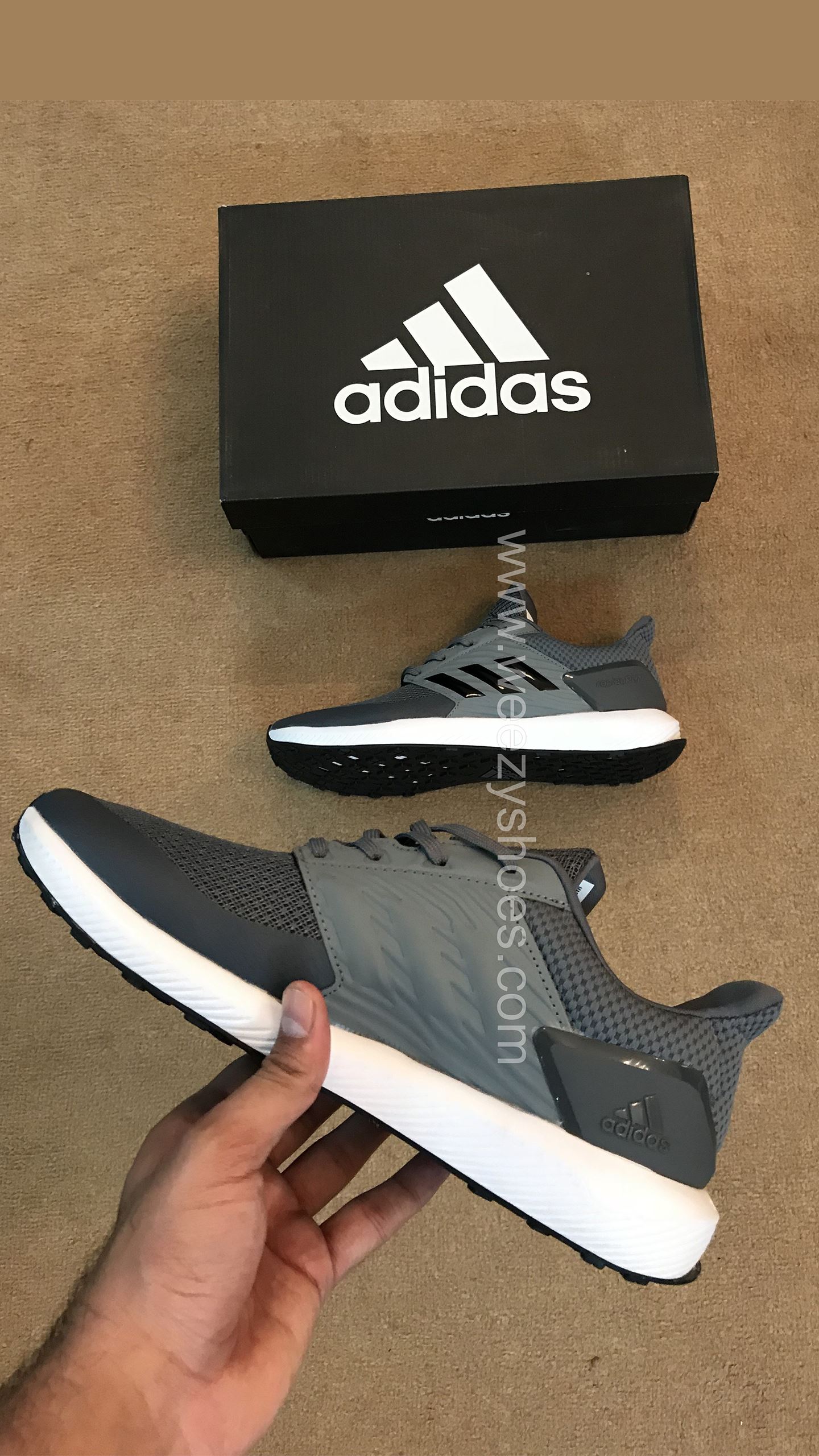 Adidas Cloudfoam (Grey)
