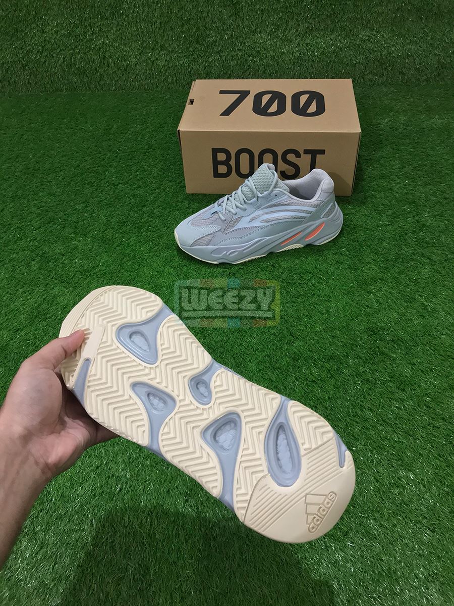 Adidas Yeezy 700 V2 (Inertia)