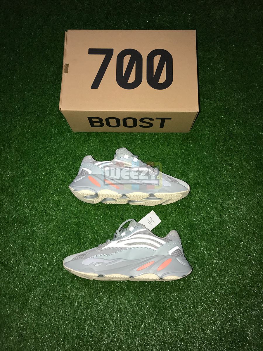 Adidas Yeezy 700 V2 (Inertia)