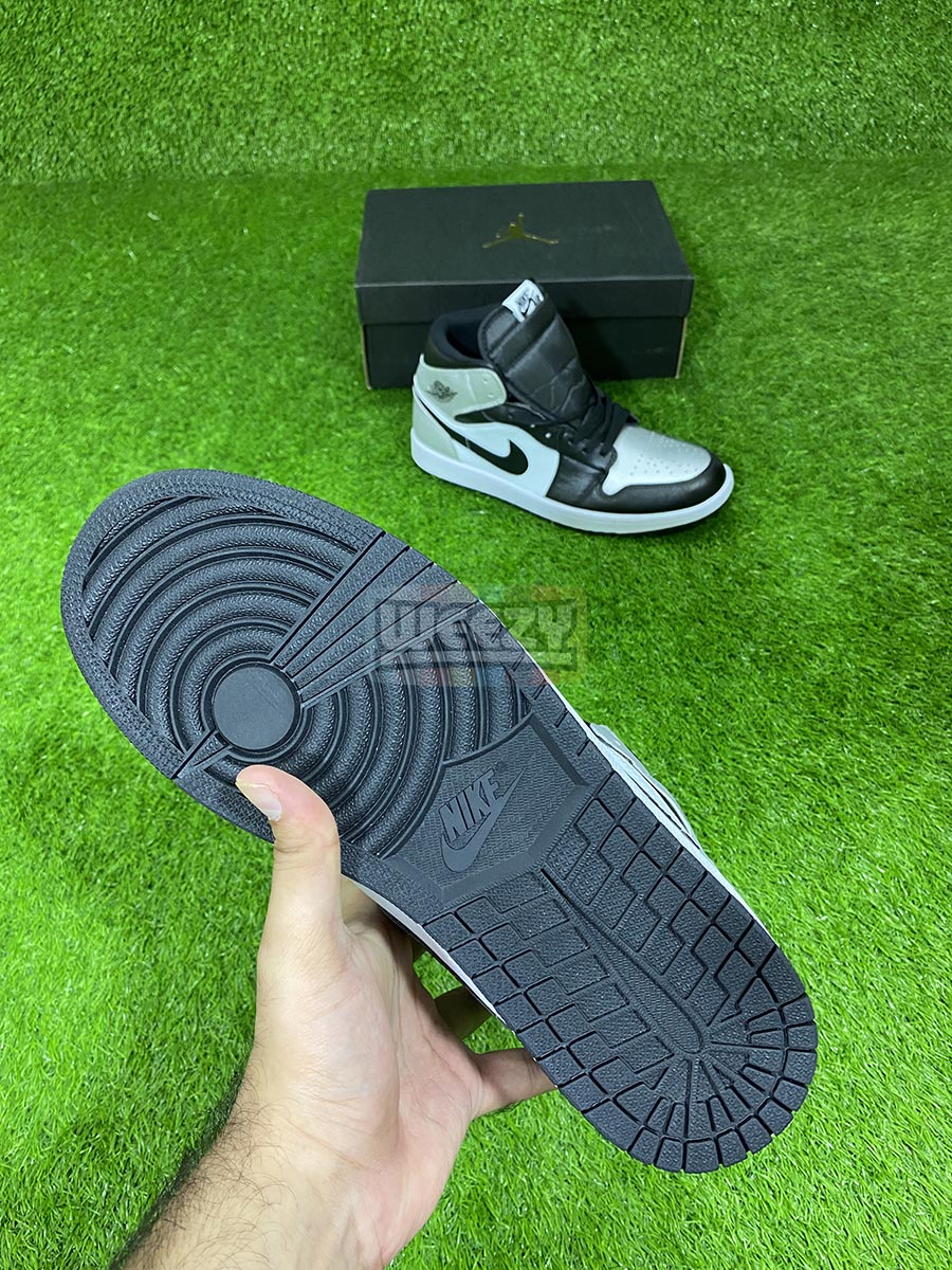 Hype Jordan 1 (Silver Toe)