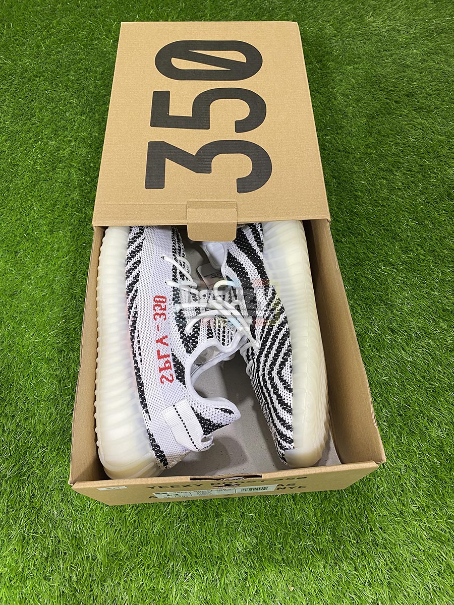 Adidas Yeezy Boost 350 V2 (Zebra 1.0)