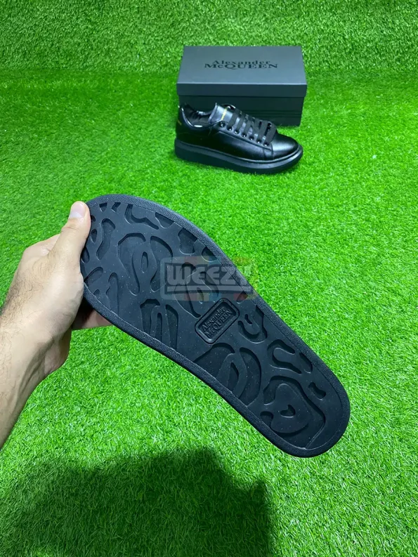 Alexander Mcqueen Sneakers (Triple Blk) (2) IMG_7852