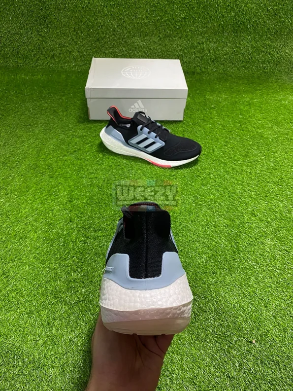 Ultraboost 22 (Blk GO) MAY 2022 Final (2) IMG_3087