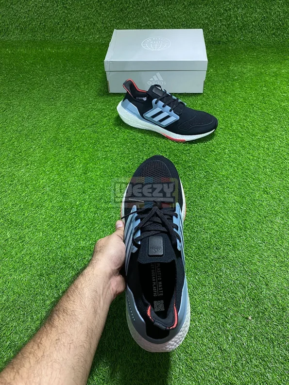 Ultraboost 22 (Blk GO) MAY 2022 Final (2) IMG_3093