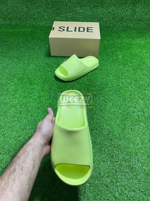 Yeezy Slide (Neon Green) MAY 2022 Final (2) IMG_1893