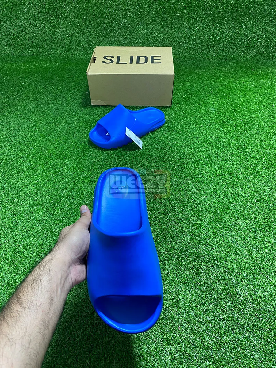 Adidas Yeezy Slide (Blue)