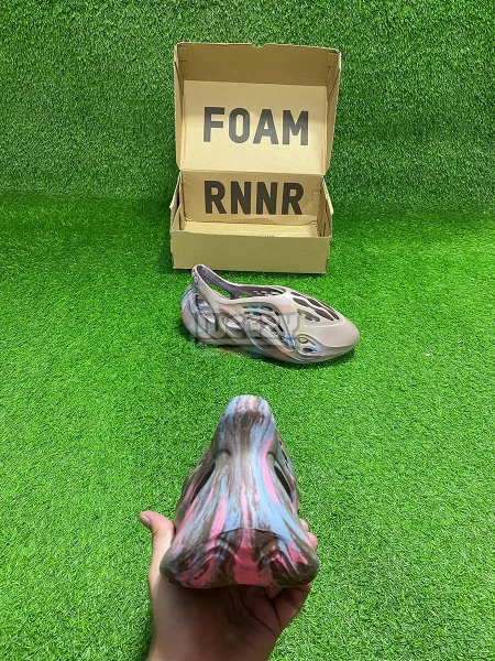 Adidas Yeezy Foam Runner (B Splash P)