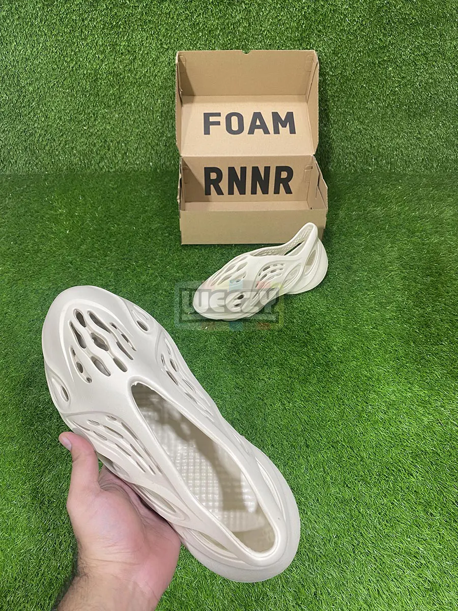 Adidas Yeezy Foam Runner (Sand)