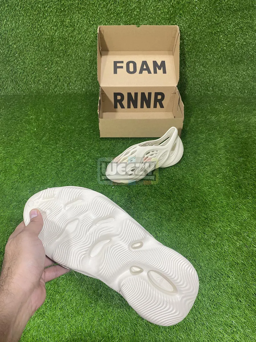 Adidas Yeezy Foam Runner (Sand)