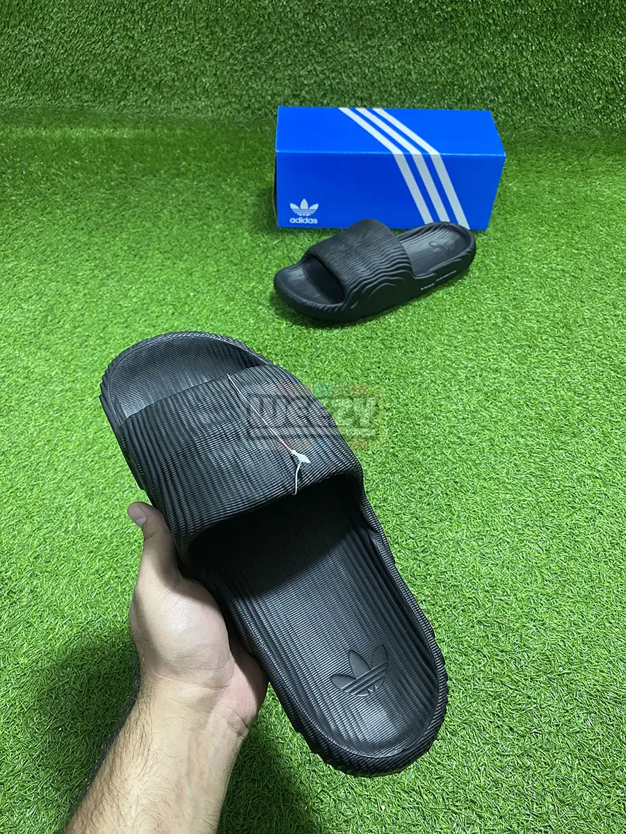 Adidas Adilette Wavy 22 Slides (Carbon) (Extra Soft)