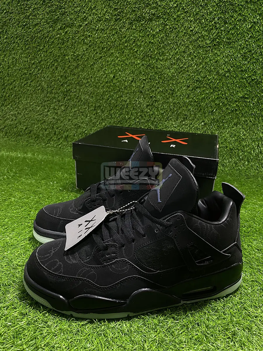 Hype Jordan 4 Kaws xx (Black)