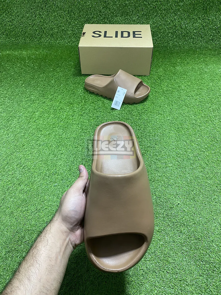 Adidas Yeezy Slide (Brown)
