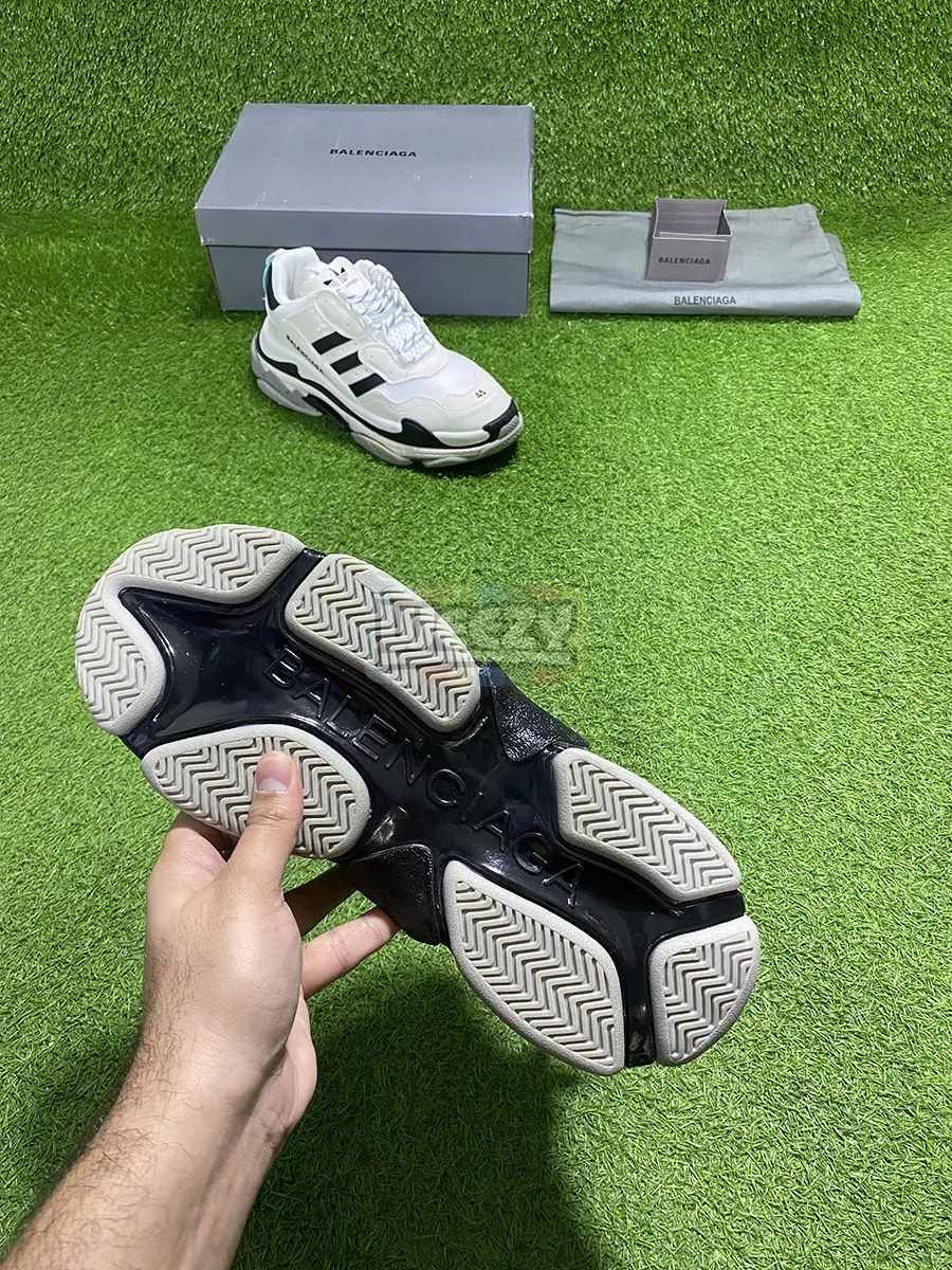 Balenciaga Triple S x Adidas (W) (Premium Quality) (03-23) Final (2) IMG_3609