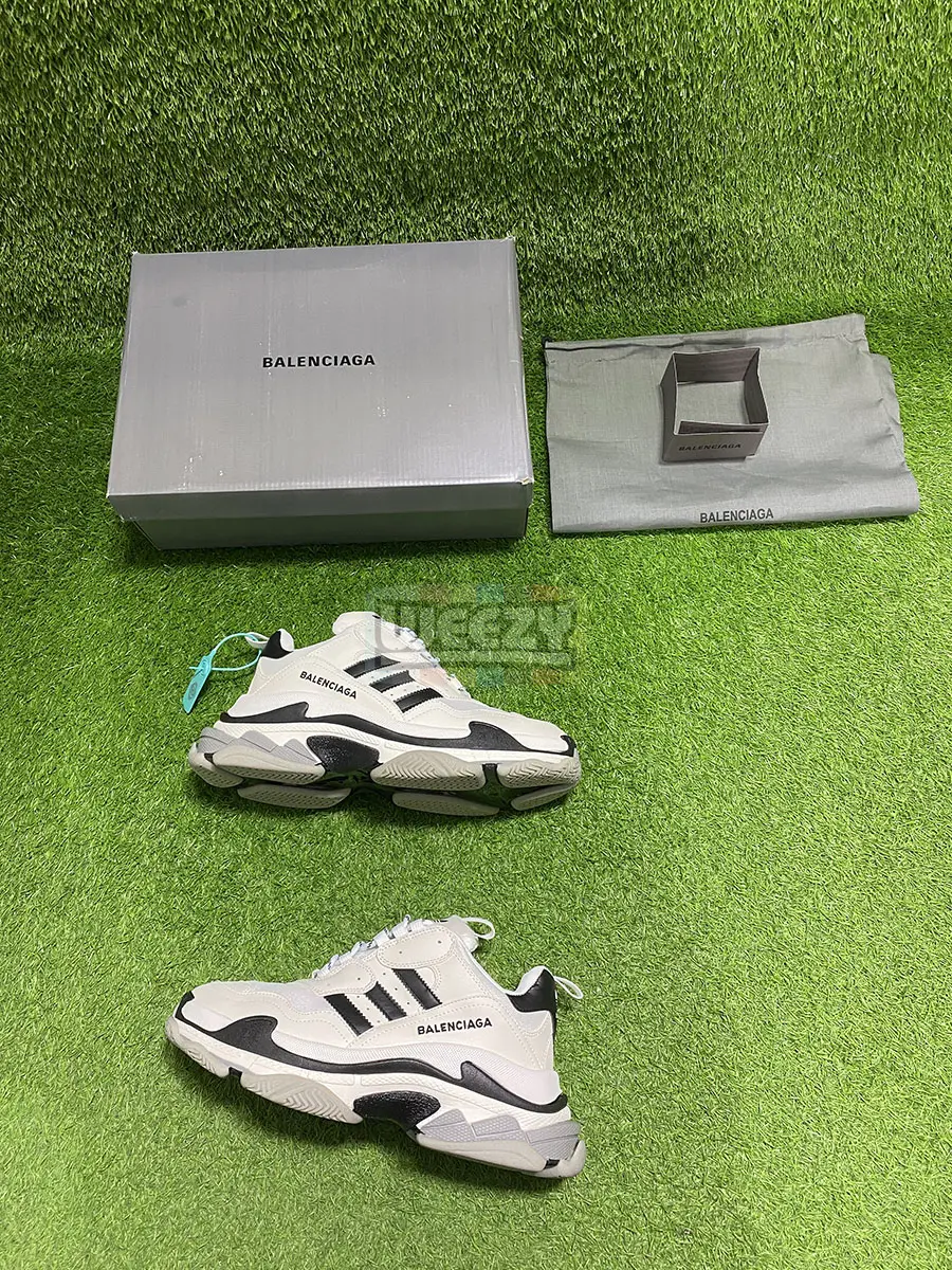 Balenciaga Triple S x Adidas (W) (Premium Quality) (03-23) Final (2) IMG_3619